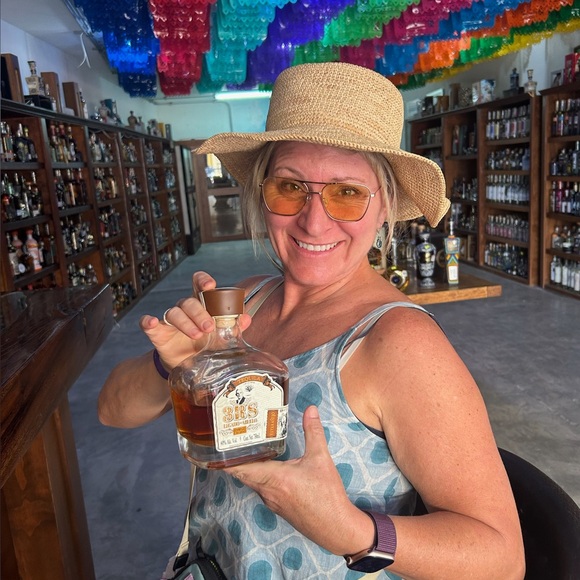 Meet your Posher, Elisabeth - Picture 3 of 7